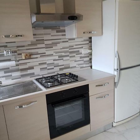Apartamento Piazza T. Galimberti - Lingotto Turín Exterior foto
